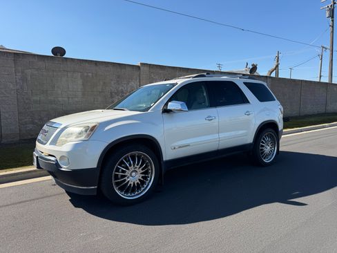 Used 2011 GMC Acadia SL w/ Preferred Package image 4