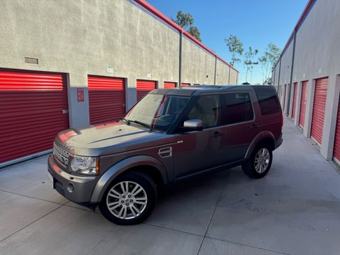Used 2011 Land Rover LR4 HSE image 5