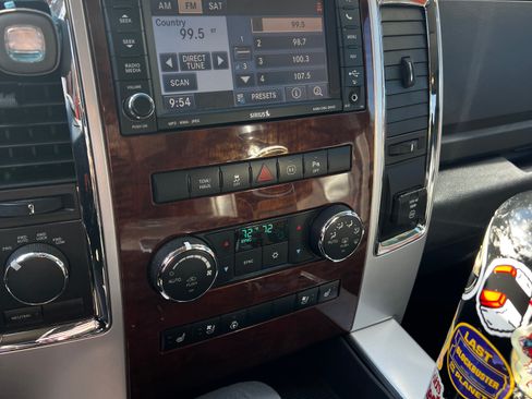 Used 2011 RAM 1500 Laramie w/ Protection Group image 11