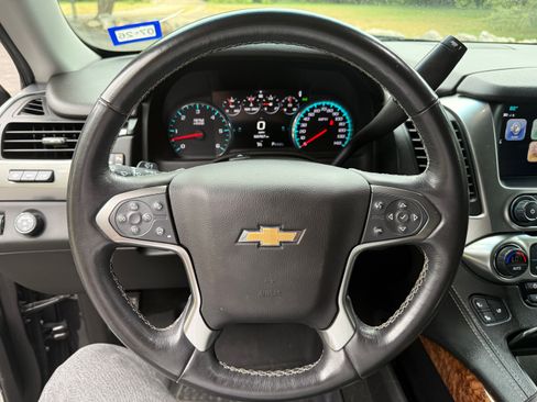 Used 2018 Chevrolet Tahoe Premier RWD image 13
