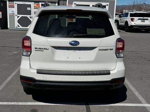 Used 2018 Subaru Forester 2.5i Premium w/ Popular Package #2A image 5