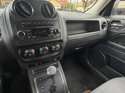 Used 2017 Jeep Patriot Sport w/ Power Value Group FWD image 14