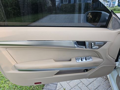 Used 2010 Mercedes-Benz E 350 Coupe image 10