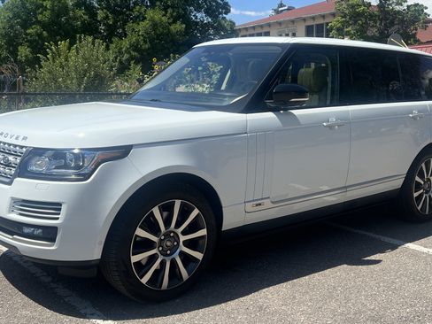 Used 2014 Land Rover Range Rover Long Wheelbase Autobiography image 1