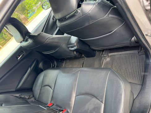 Used 2022 Toyota Prius Prime XLE FWD image 16