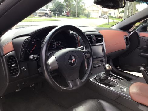 Used 2008 Chevrolet Corvette Z06 w/ Preferred Equipment Group image 9