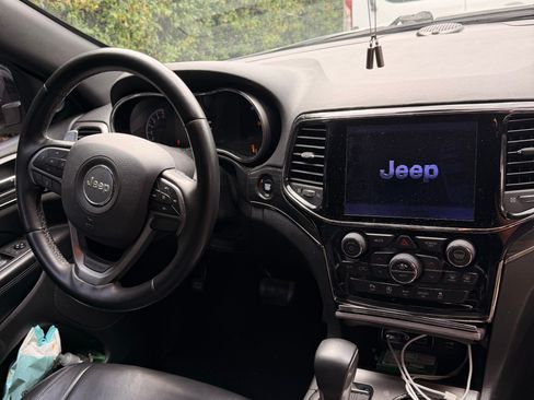 Used 2019 Jeep Grand Cherokee Limited X RWD image 10