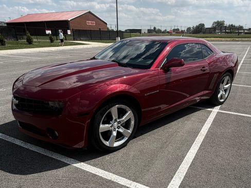 Used 2010 Chevrolet Camaro LT w/ RS Package RWD image 6