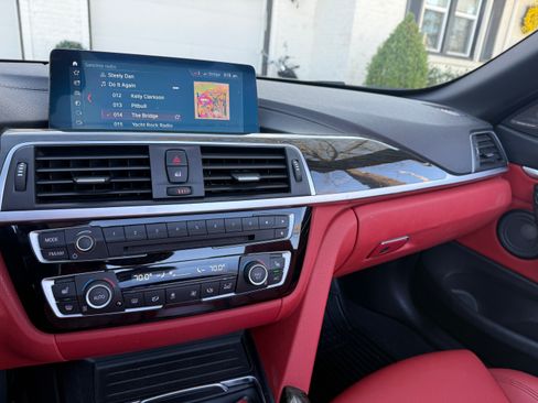 Used 2020 BMW 440i xDrive Convertible w/ Convenience Package image 13