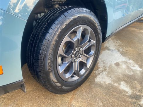 Used 2023 Ford Maverick XLT w/ XLT Luxury Package image 16