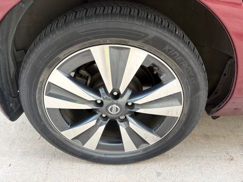 Used 2016 Nissan Leaf SL image 10