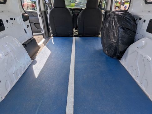 Used 2017 RAM ProMaster City Tradesman w/ Rear Back-up Camera Group image 8