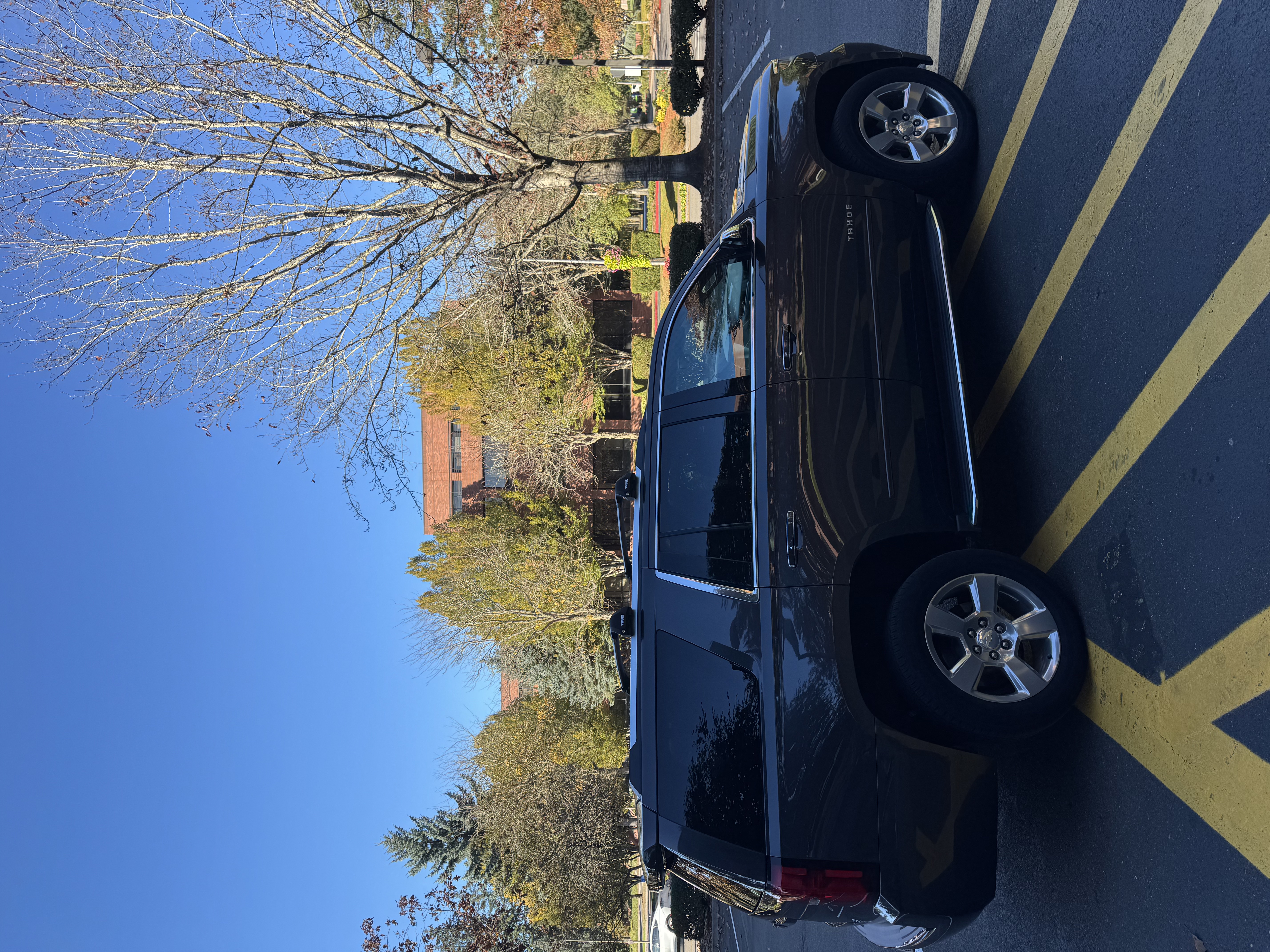 Used 2018 Chevrolet Tahoe Premier AWD/4WD image 6