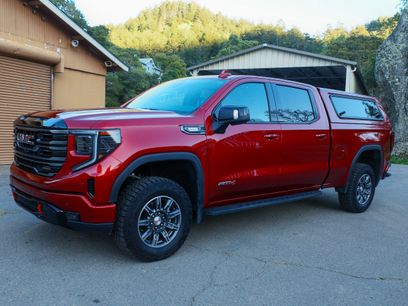 Used 2025 GMC Sierra 1500 AT4 w/ AT4 Premium Package