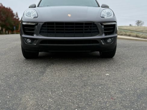 Used 2016 Porsche Macan S image 8