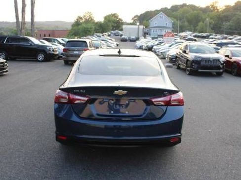 Used 2019 Chevrolet Malibu LT w/ Leather Package image 4