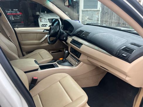 Used 2001 BMW X5 3.0i image 9