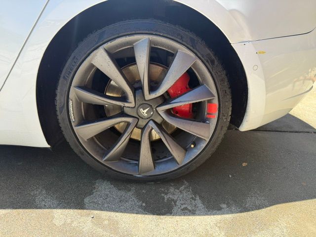 Used 2020 Tesla Model 3 Performance AWD/4WD image 9
