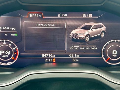 Used 2018 Audi Q7 3.0T Prestige w/ Prestige Package image 32