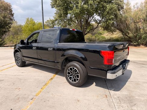 Used 2018 Ford F150 XLT w/ Equipment Group 301A Mid RWD image 2