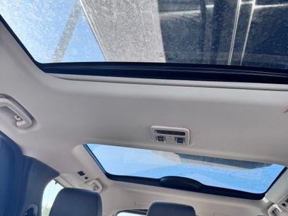 Used 2019 Land Rover Discovery SE