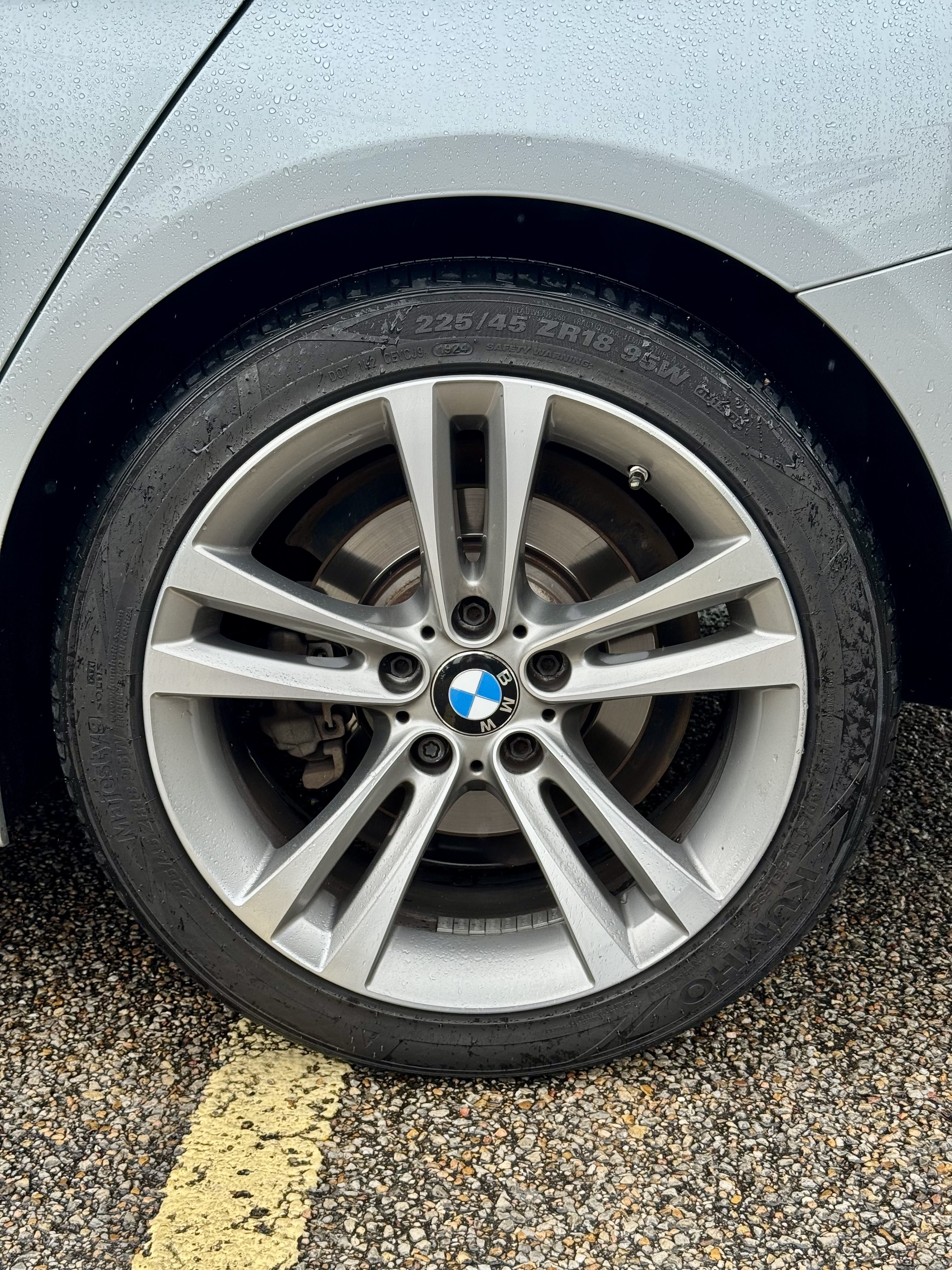 Used 2017 BMW 330i Sedan RWD image 14