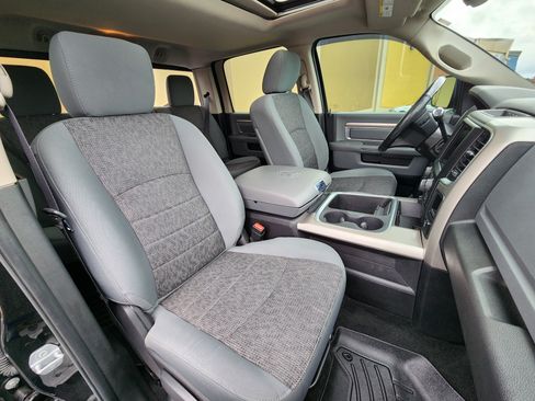 Used 2016 RAM 3500 Big Horn w/ Black Appearance Group image 17