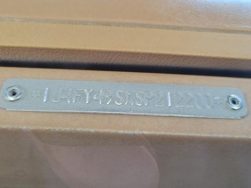 Used 1995 Jeep Wrangler Sahara image 9