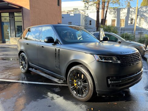 Used 2024 Land Rover Range Rover Autobiography image 27