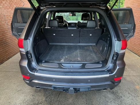 Used 2015 Jeep Grand Cherokee Overland image 5