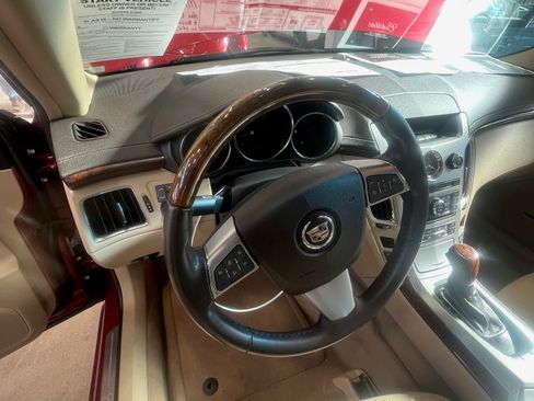 Used 2011 Cadillac CTS Luxury image 17