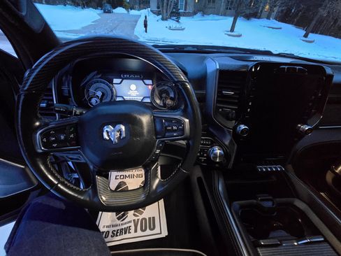 Used 2021 RAM 1500 Limited w/ Night Edition image 9