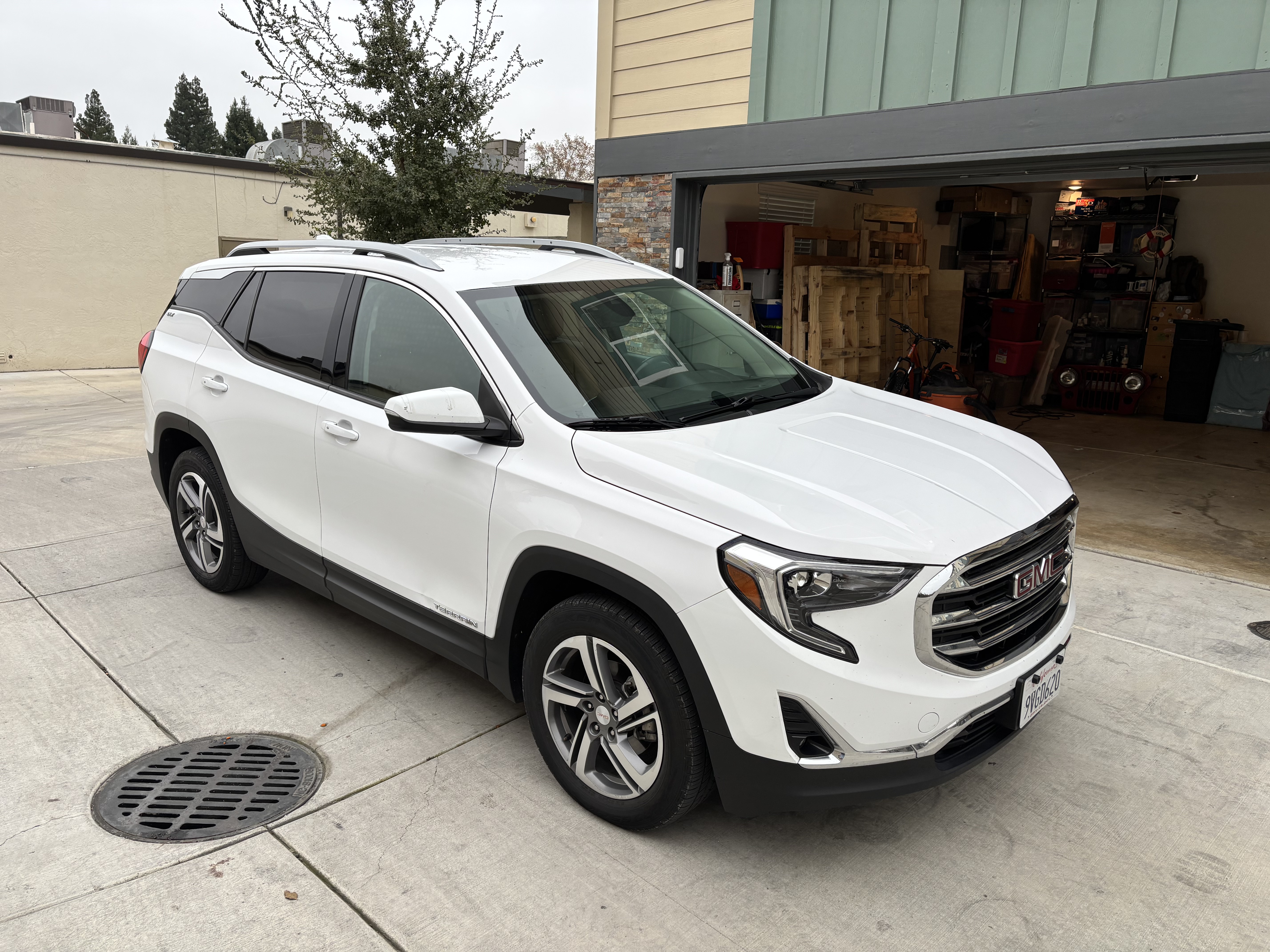 Used 2021 GMC Terrain SLT FWD image 5