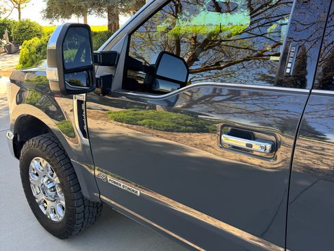 Used 2021 Ford F250 King Ranch w/ King Ranch Ultimate Package image 13