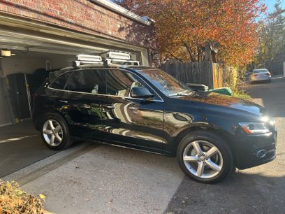 Used 2017 Audi Q5 2.0T Premium Plus w/ Technology Package