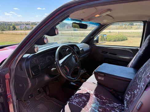 Used 2001 Dodge Ram 2500 Truck 4x4 Quad Cab image 8
