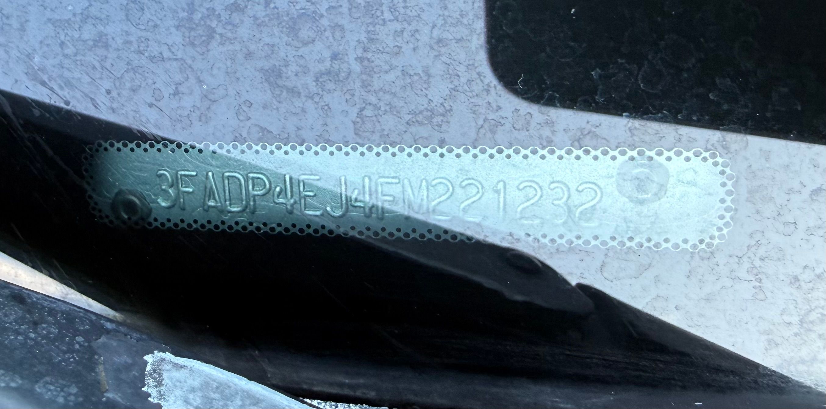 Used 2015 Ford Fiesta SE w/ Exterior Protection Package FWD image 18