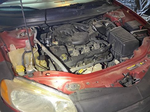 Used 2005 Chrysler Sebring GTC w/ Security Group image 10