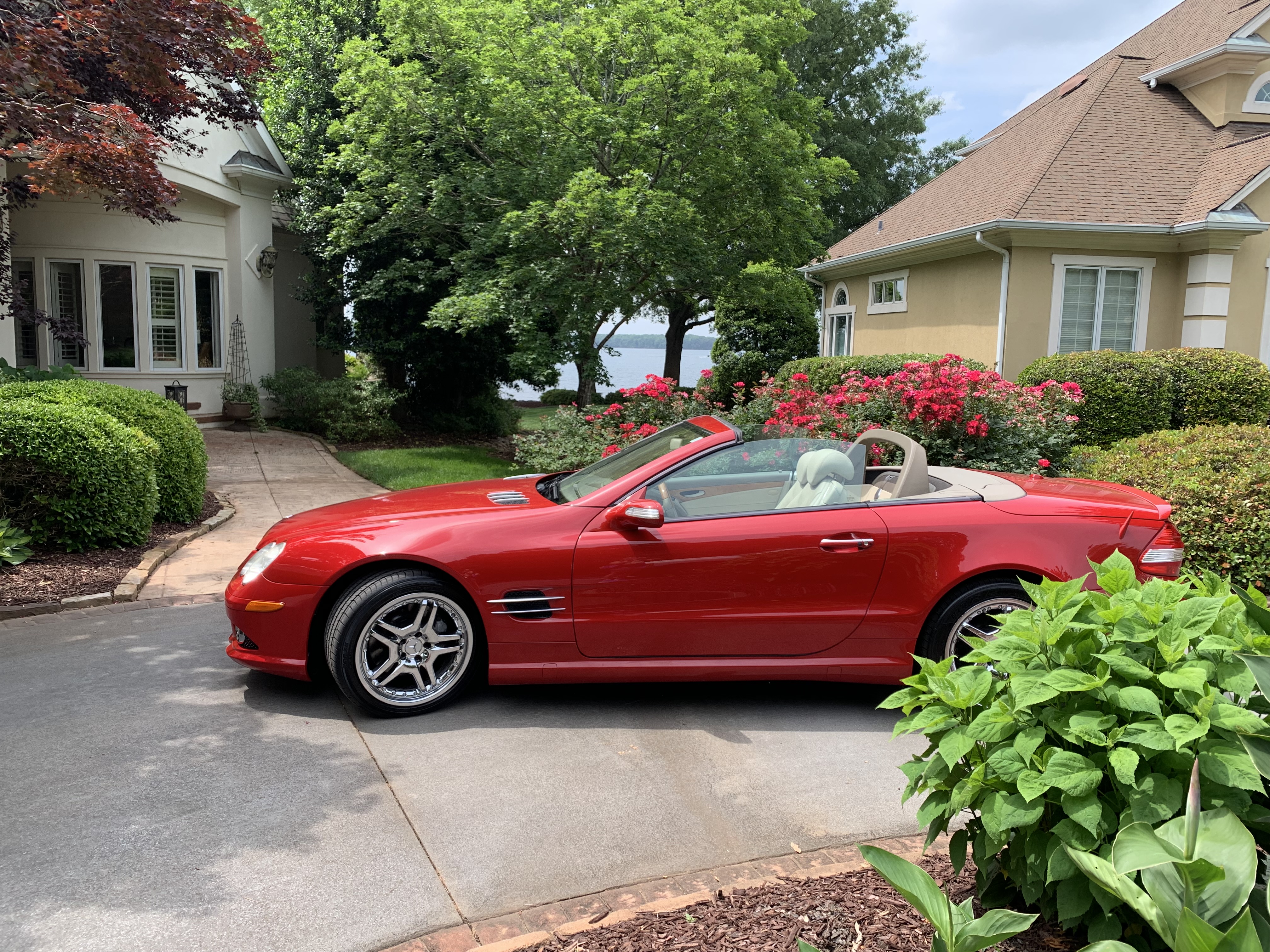 Used 2007 Mercedes-Benz SL 550 image 2