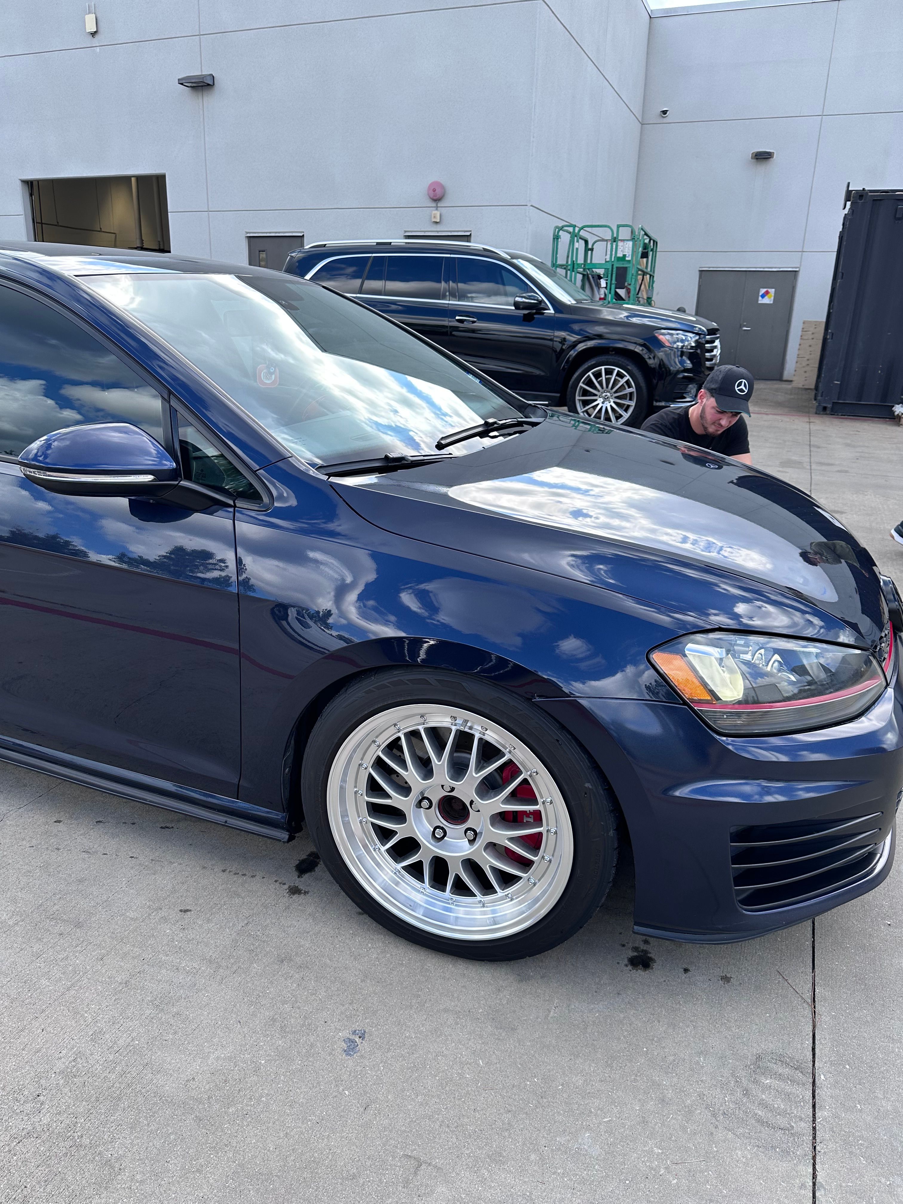 Used 2017 Volkswagen GTI Autobahn FWD image 14