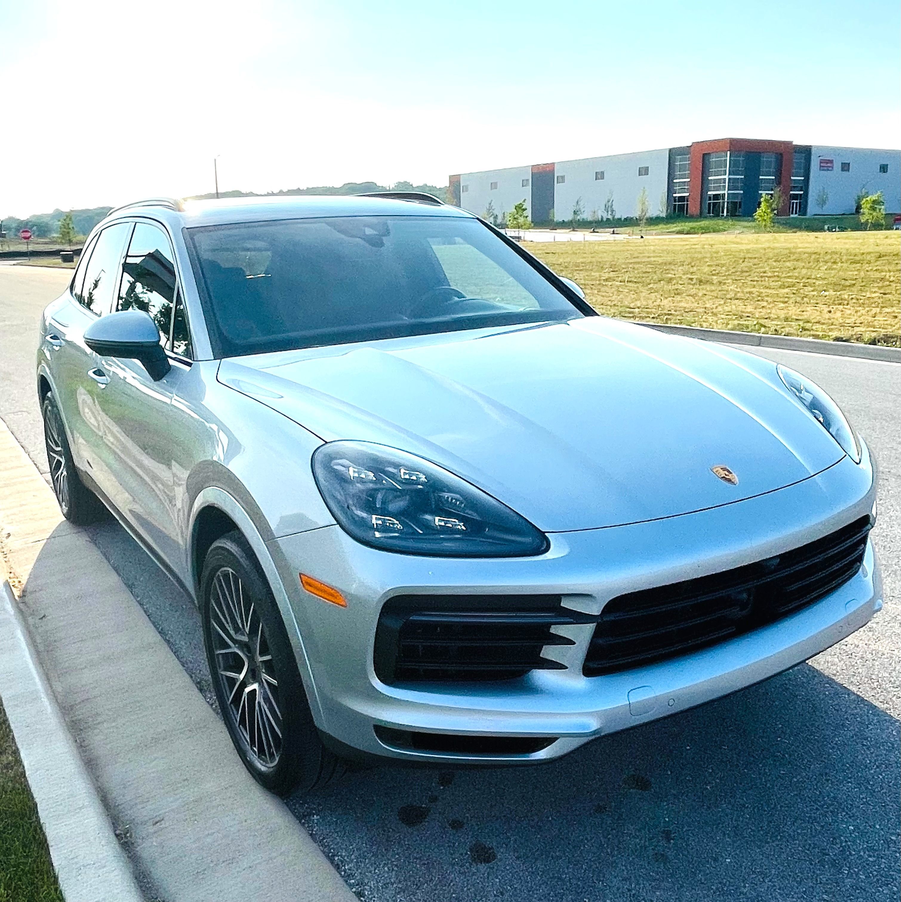 Used 2021 Porsche Cayenne S AWD/4WD image 8