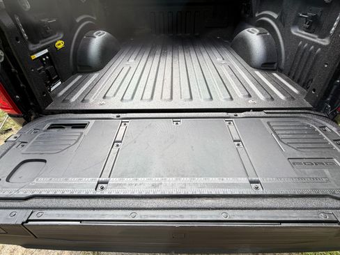 Used 2021 Ford F150 XLT w/ Equipment Group 302A High AWD/4WD image 12