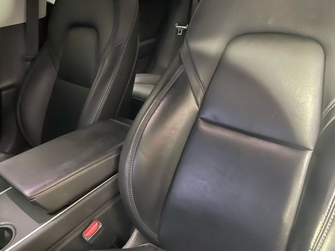 Used 2020 Tesla Model 3 Standard Range Plus image 14