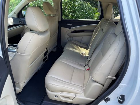 Used 2016 Acura MDX FWD image 16