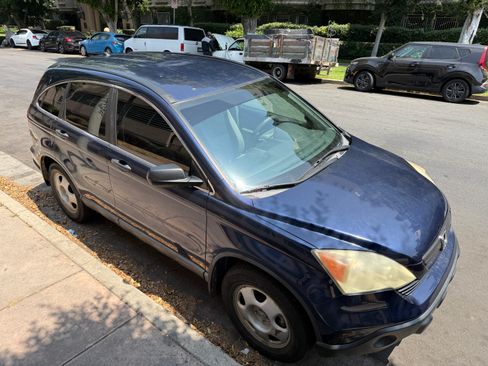 Used 2009 Honda CR-V LX image 4