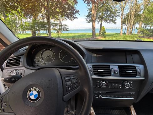 Used 2011 BMW X3 xDrive28i AWD/4WD image 18