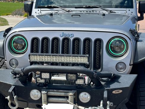 Used 2014 Jeep Wrangler Unlimited Sahara w/ Dual Top Group image 11