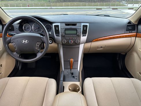 Used 2010 Hyundai Sonata GLS w/ Popular Equipment Pkg 2 image 12