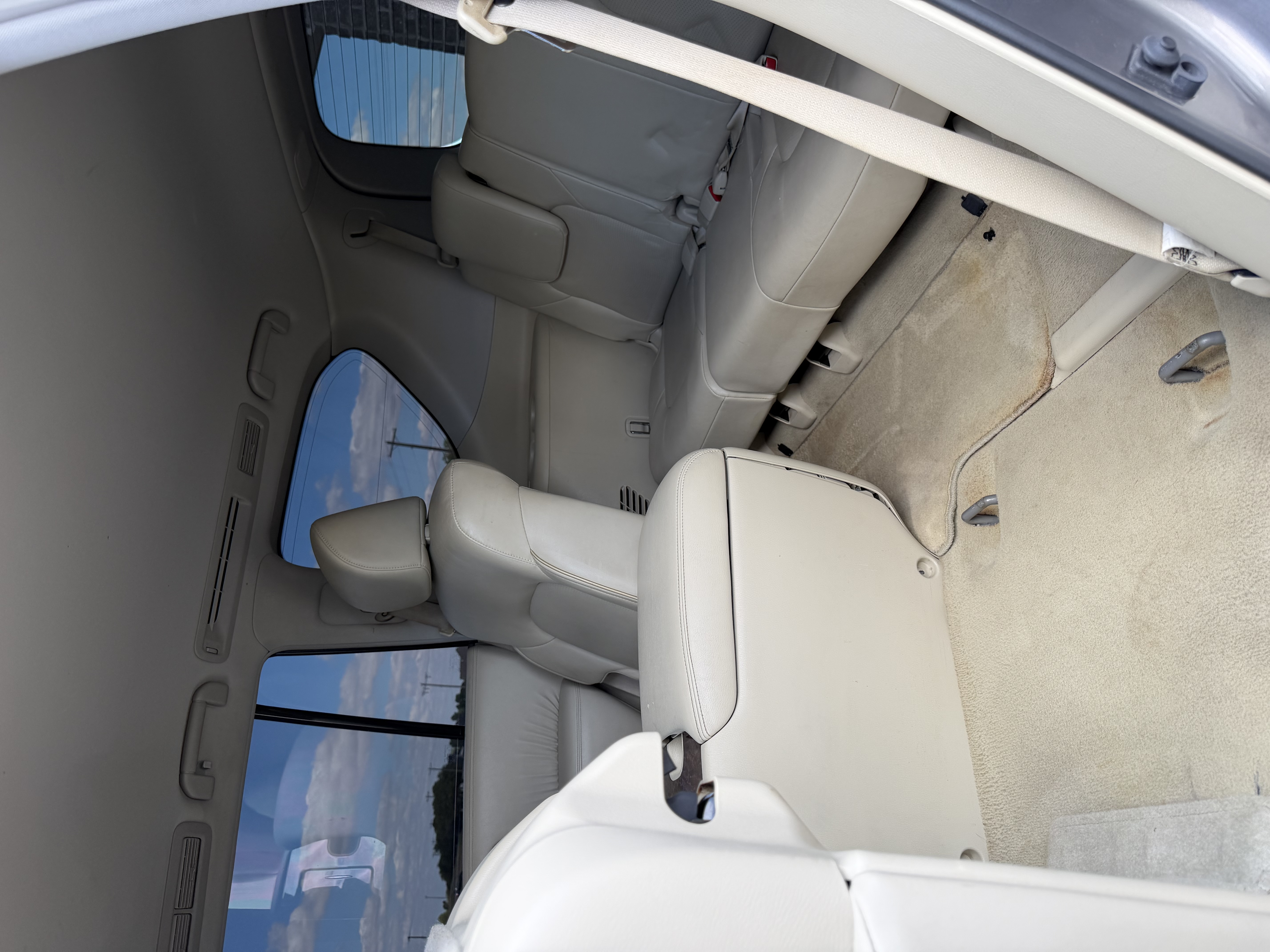Used 2015 INFINITI QX80 4WD w/ Theater Package image 13