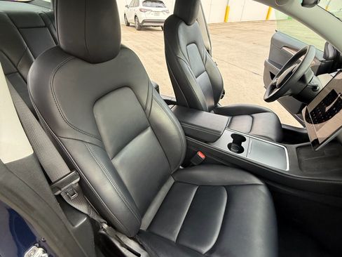 Used 2023 Tesla Model 3 Standard Range image 26